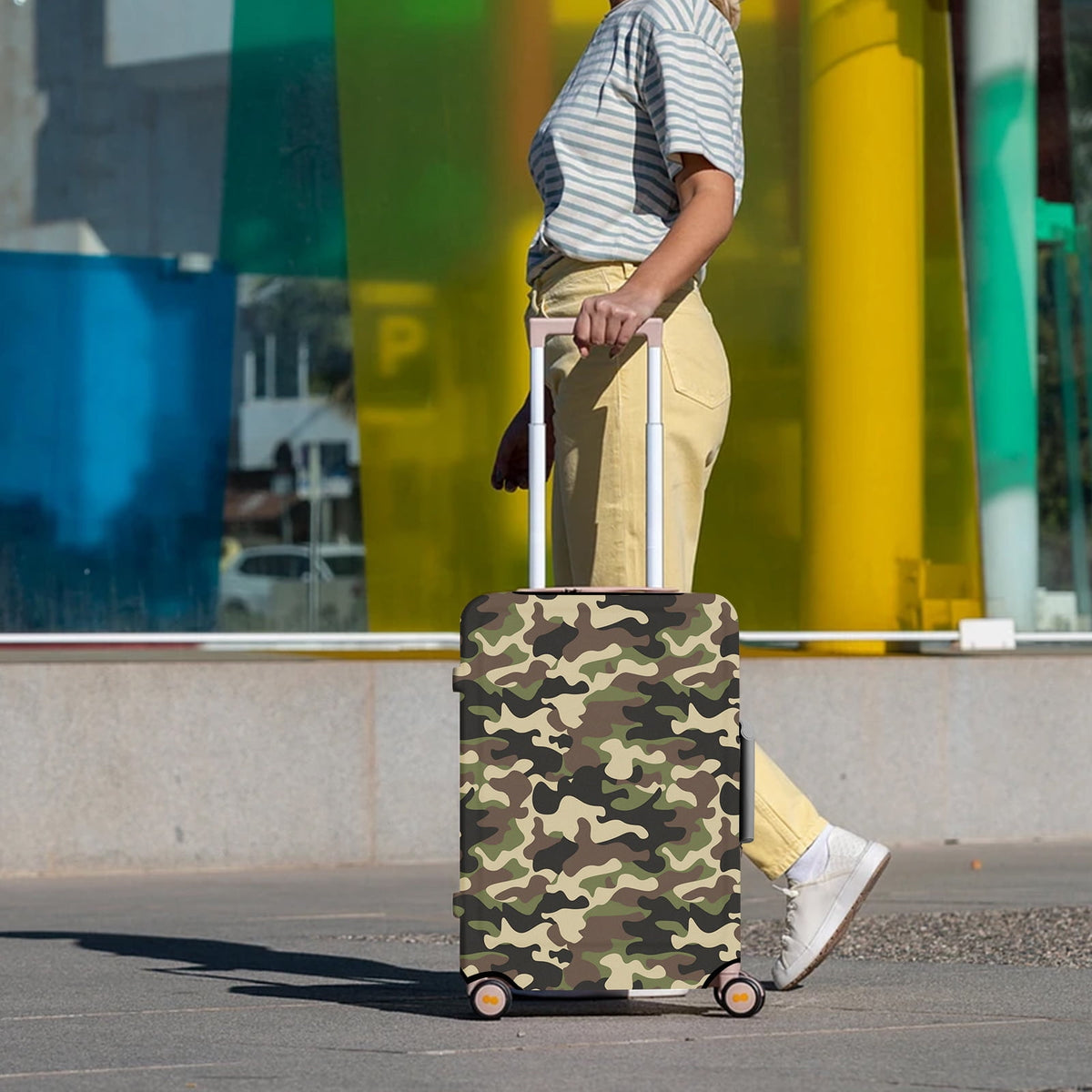 Elastic Suitcase Cover for 22 to 25 Inch Cases, Washable Camouflage Print - Image 5