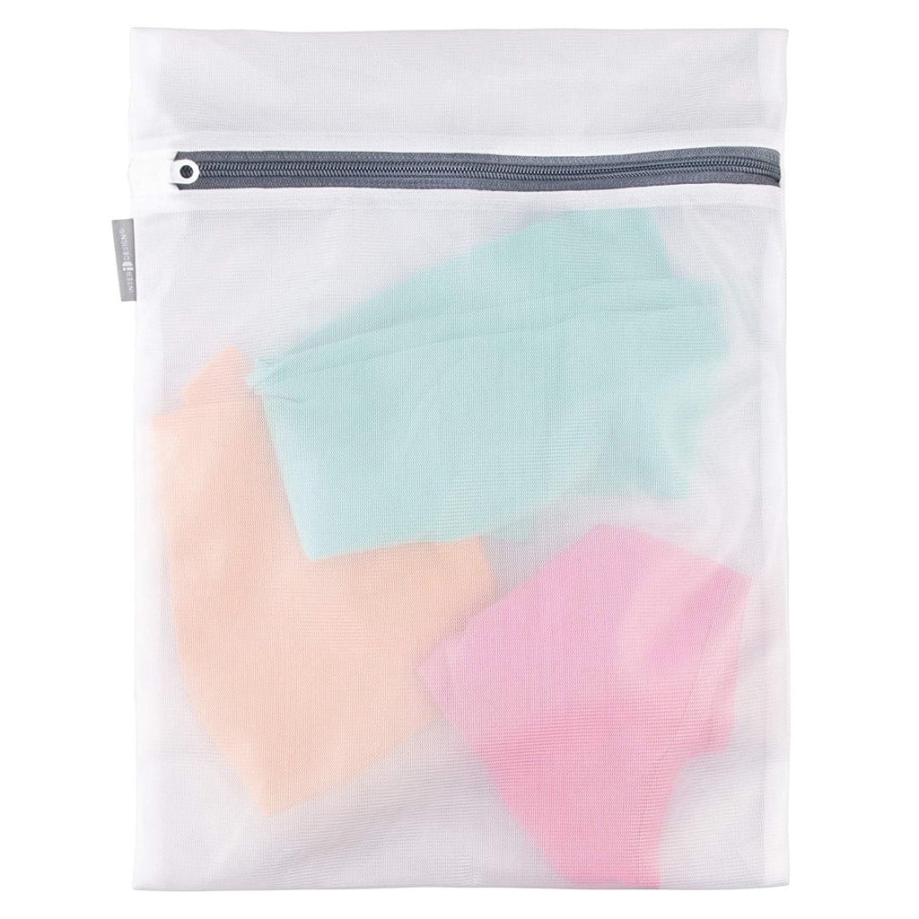 Zippered Mesh Wash Bags for Delicates, Pair of 16 x 12 Inch Bags - Image 4